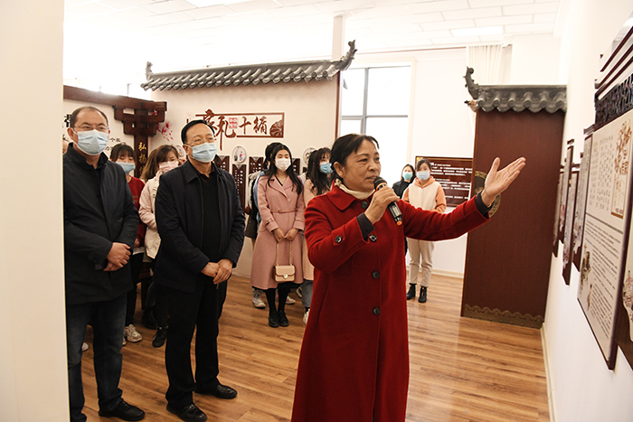 公司婦女聯(lián)合會組織開展&ldquo;弘揚傳統(tǒng)美德 倡樹文明新風(fēng)&rdquo;主題教育活動